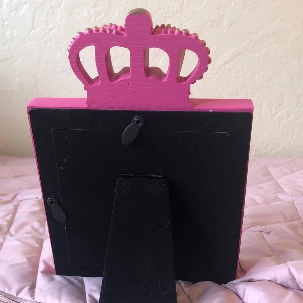 NEW Juicy Couture Vibrant Pink Crown Picture Frame